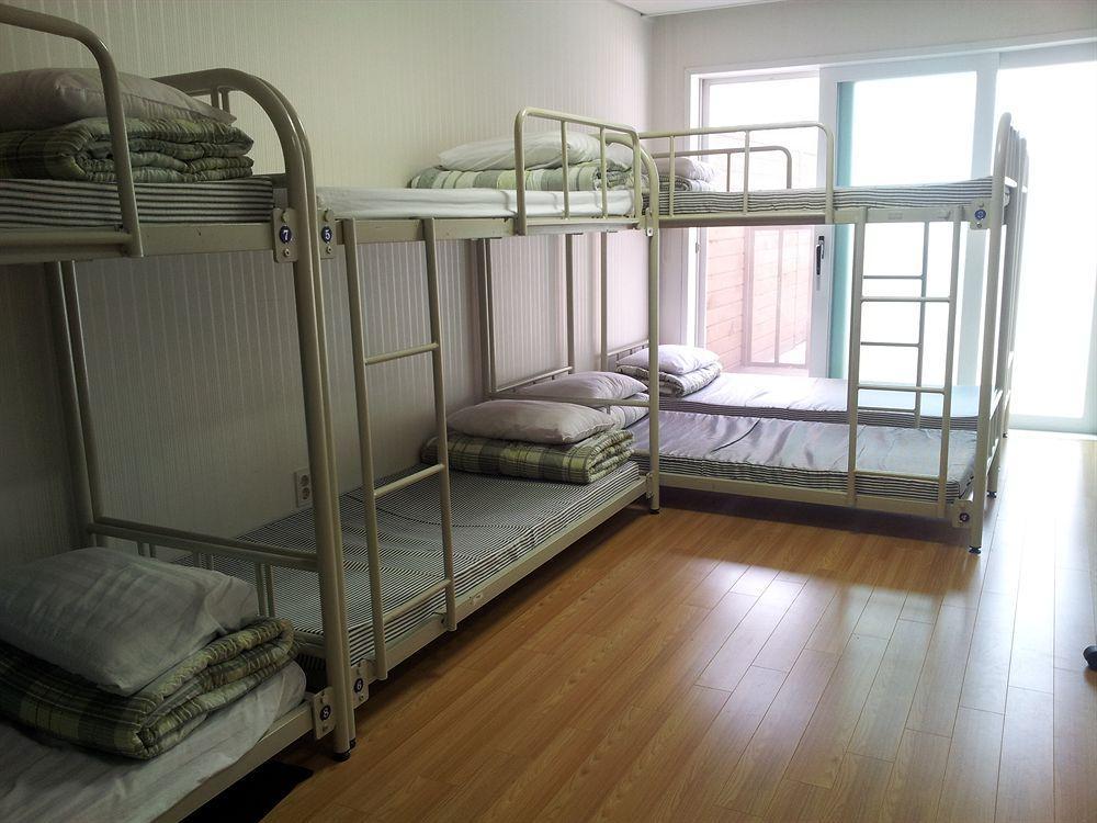הוסטל Guri Phil House מראה חיצוני תמונה